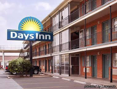 Days Inn Lubbock Texas Tech University Екстер'єр фото